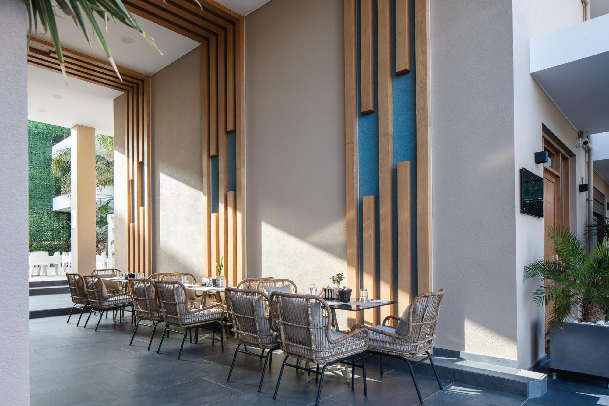 Sapphire Blue Suites Kíssamos Eksteriør billede