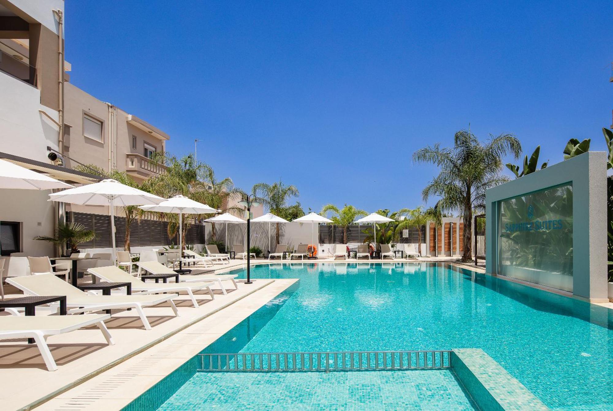 Sapphire Blue Suites Kíssamos Eksteriør billede